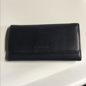 Liz Claiborne Checkbook Secretary
